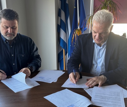Υπογραφή σύμβασης για τη λειτουργία του ΧΥΤΑ Πέρα Γαληνών από τον Πρόεδρο Αλέξη Καλοκαιρινό